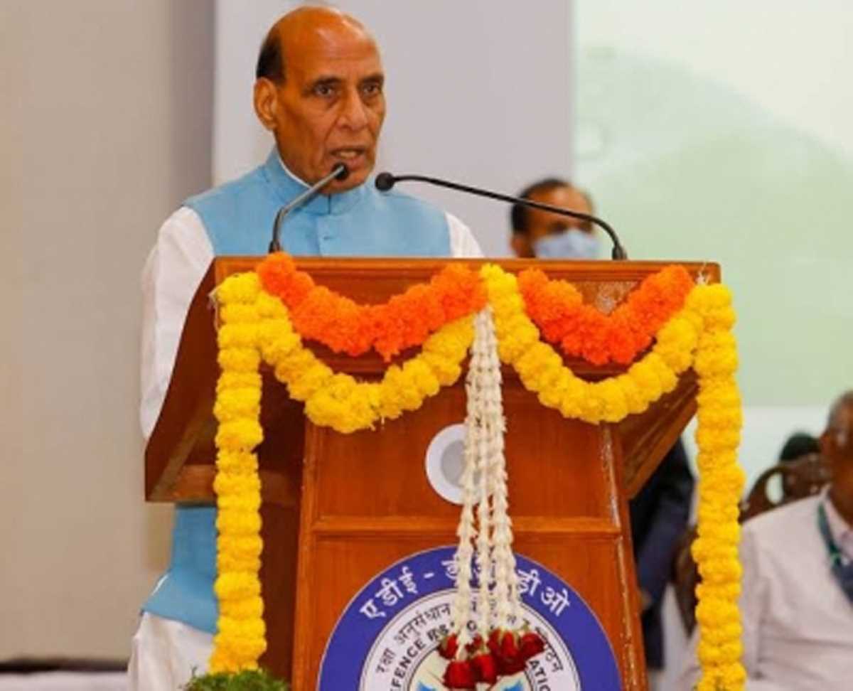 डीआरडीओ ने स्वदेशी रूप से विकसित लेजर-निर्देशित एटीजीएम का सफल परीक्षण किया